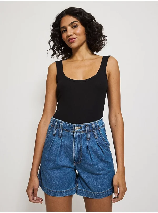 Mid Wash Pleated High Waisted Denim Shorts